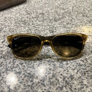 GREAT CONDITION! Rayban P NEW WAYFARER CLASSIC Men Sunglasses
